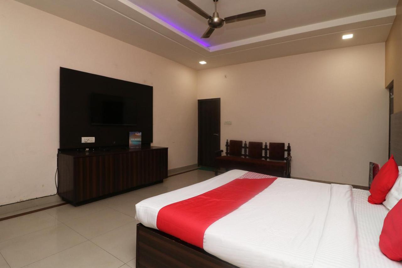 Oyo 22826 Hotel Sheltear & Resturant Agra  Exterior foto