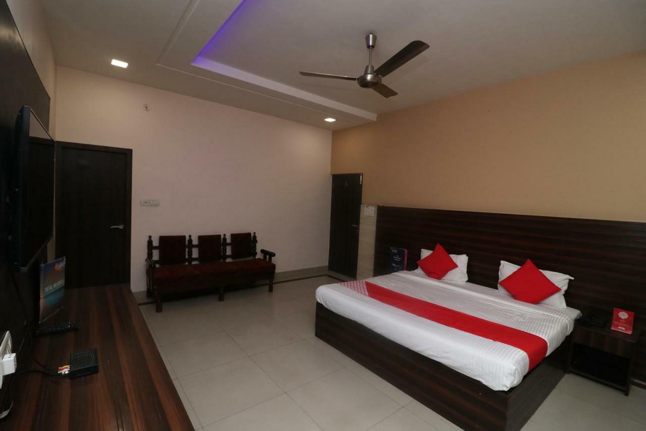 Oyo 22826 Hotel Sheltear & Resturant Agra  Exterior foto